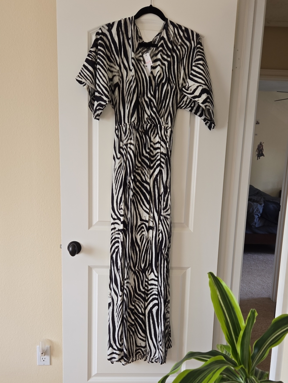 Aakaa Black and White Zebra Print Maxi Dress